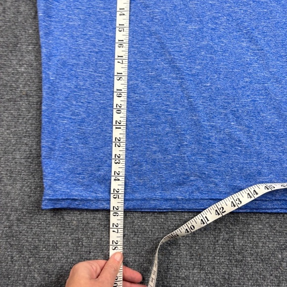 NIKE Men’s Dri-Fit Blue Heathered Swim short sleeve Shirt UPF 40+ size: Medium - Picture 4 of 5